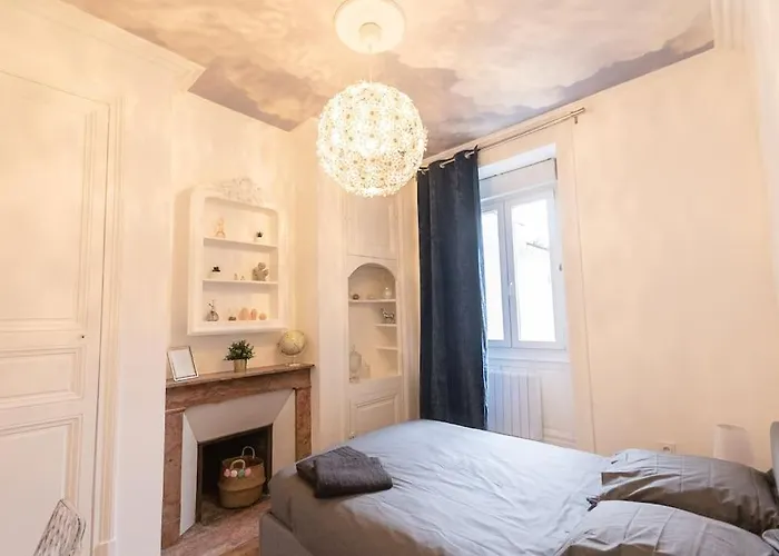 Immeuble L'aristocrate - Le Nuage - Bd Carnot Apartmán *